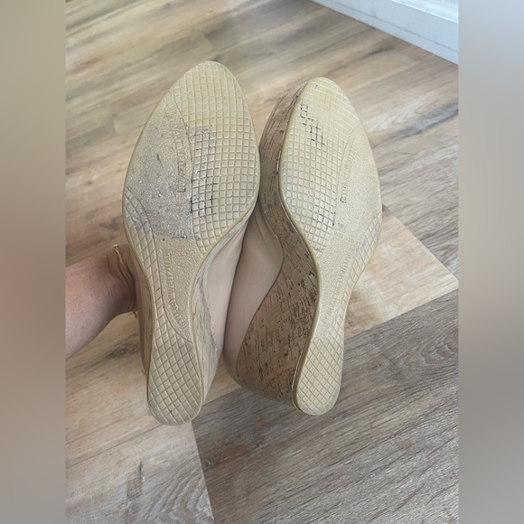 Stuart Weitzman Anna wedge - Picture 4 of 5
